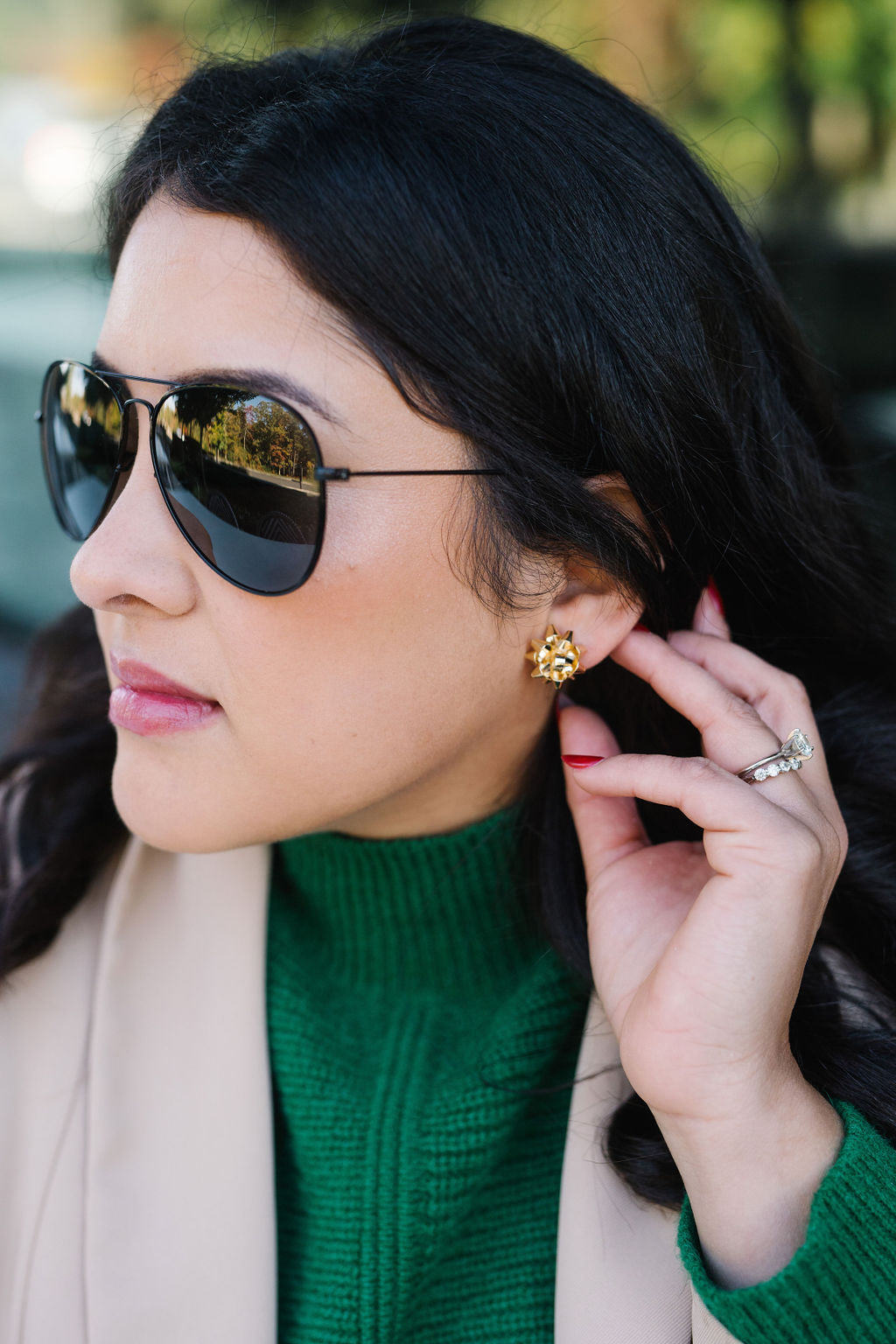 Gold Gift Bow Studs