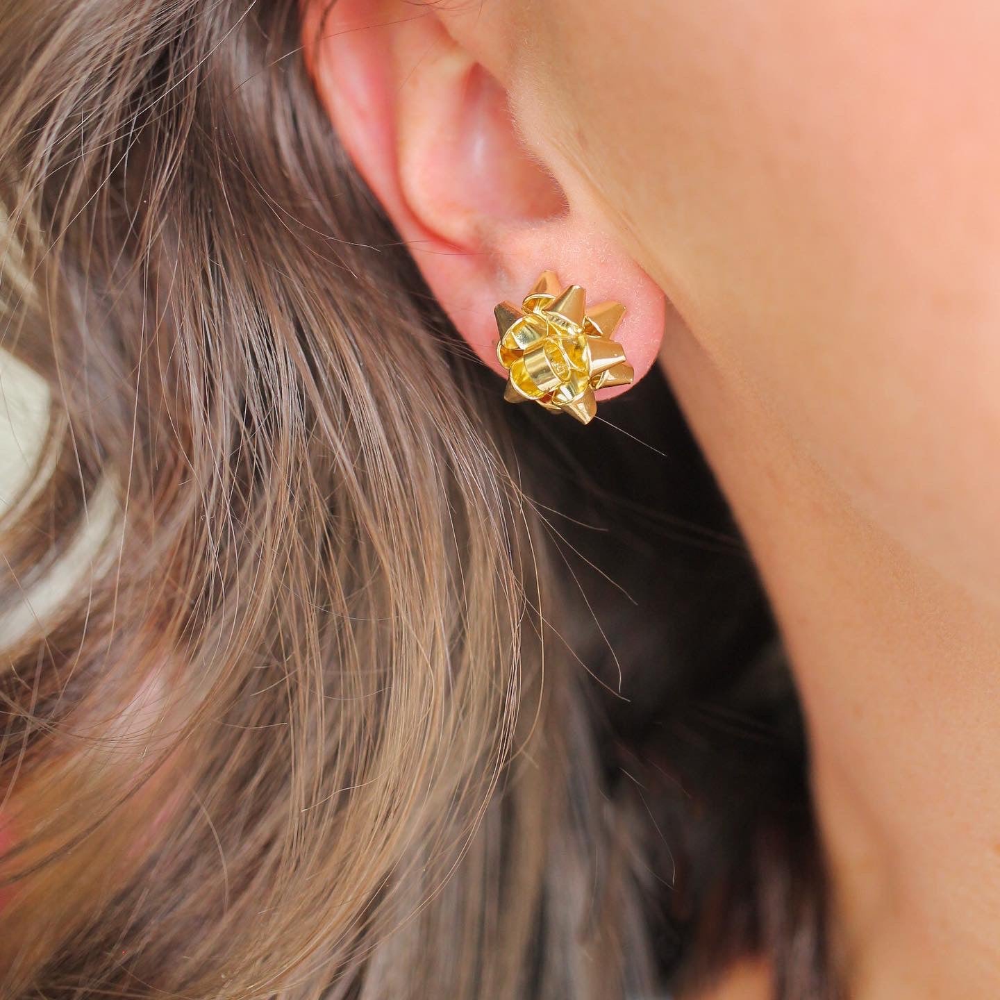 Gold Gift Bow Studs