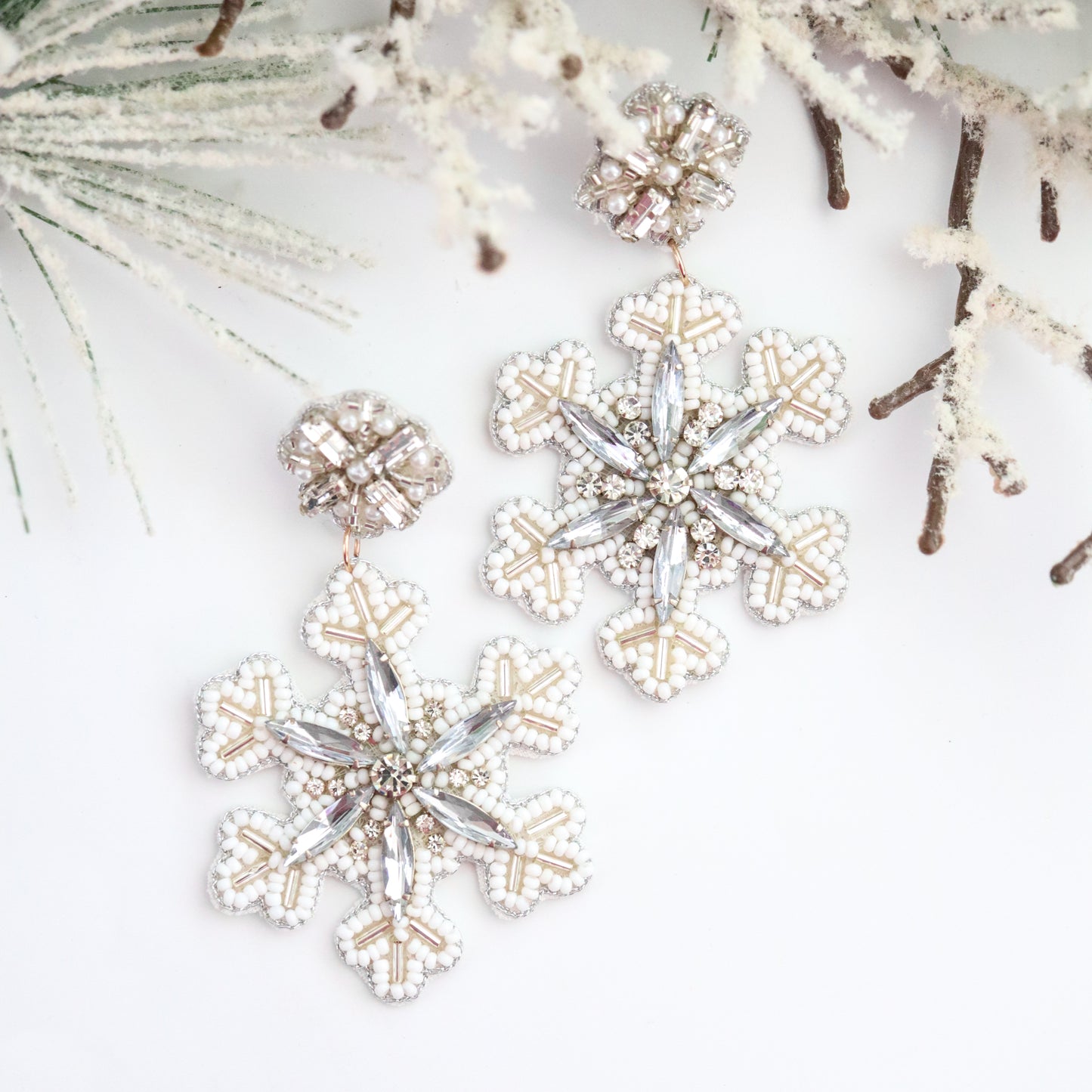 Elsa Dangles